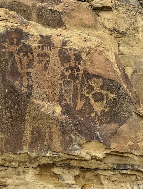 Legend Rock State Petroglyph Site grounds