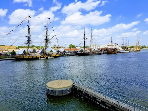 Leicht Memorial Park grounds