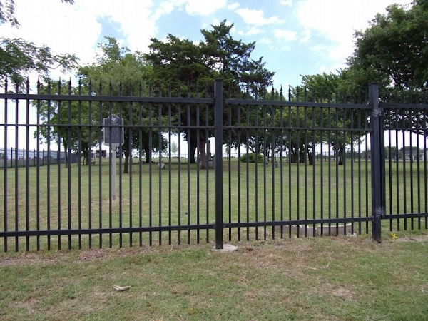 Letot Cemetery - Texas State Historical Marker grounds