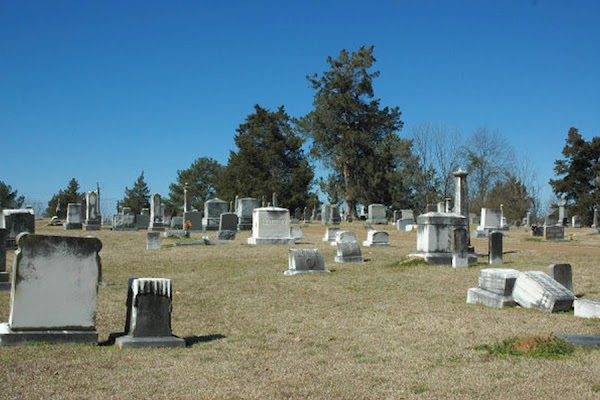 Lexington Odd Fellows Cemetery grounds