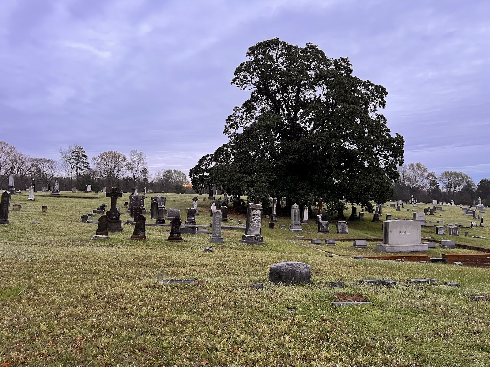 Lexington Odd Fellows Cemetery cemetery grounds and headstones