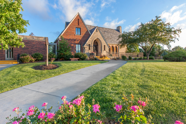 Lincoln Memorial Funeral Home & Cemetery grounds