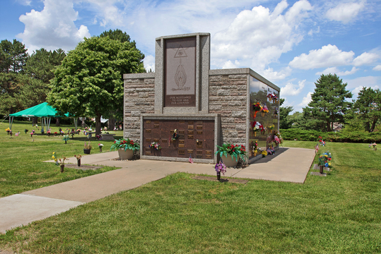 Lincoln Memorial Funeral Home & Cemetery grounds
