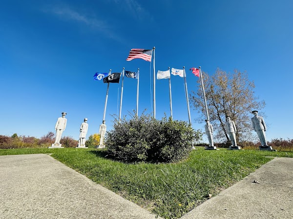 Lincoln Memory Gardens Cemetery grounds