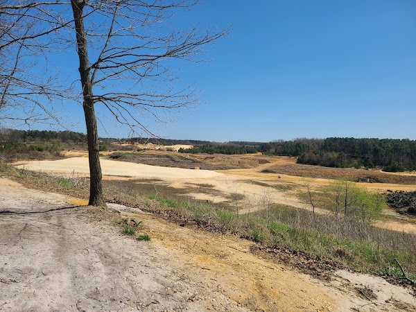 Lindenwold Memorial Park grounds