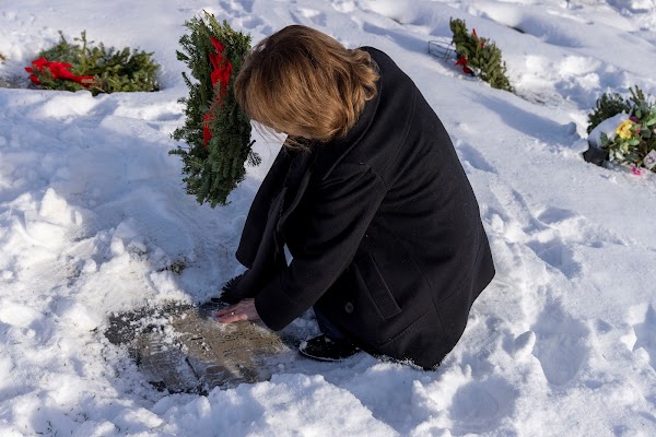 Lindquist's Layton Mortuary grounds