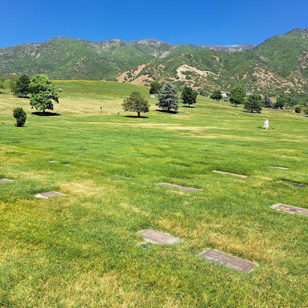 Lindquist's Memorial Gardens of the Wasatch grounds