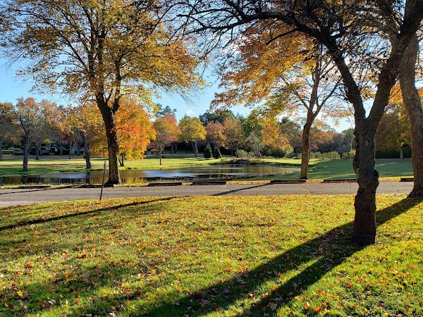 Lindwood Memorial Park grounds