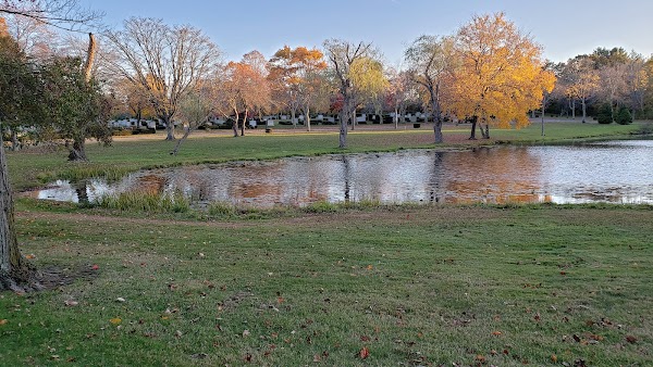 Lindwood Memorial Park grounds