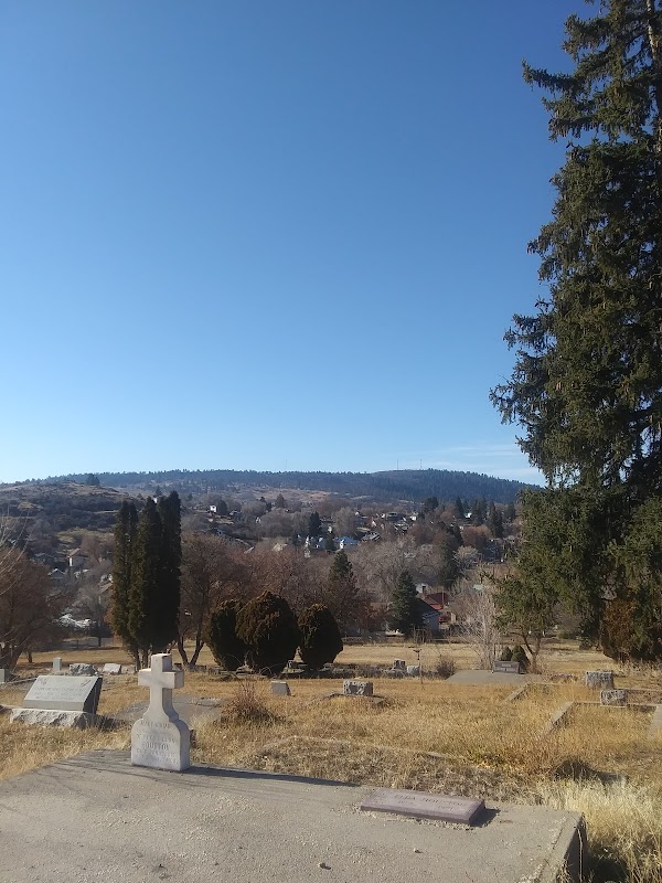 Linkville Cemetery grounds