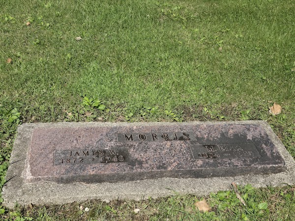 Linwood Park Cemetery grounds