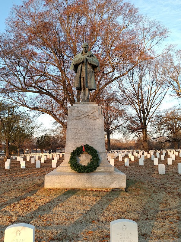 Little Rock National Cemetery grounds