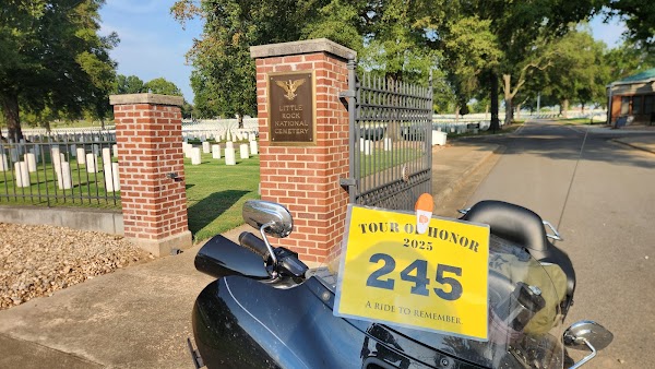 Little Rock National Cemetery grounds