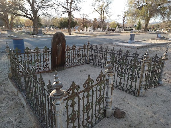 Lone Mountain Cemetery grounds