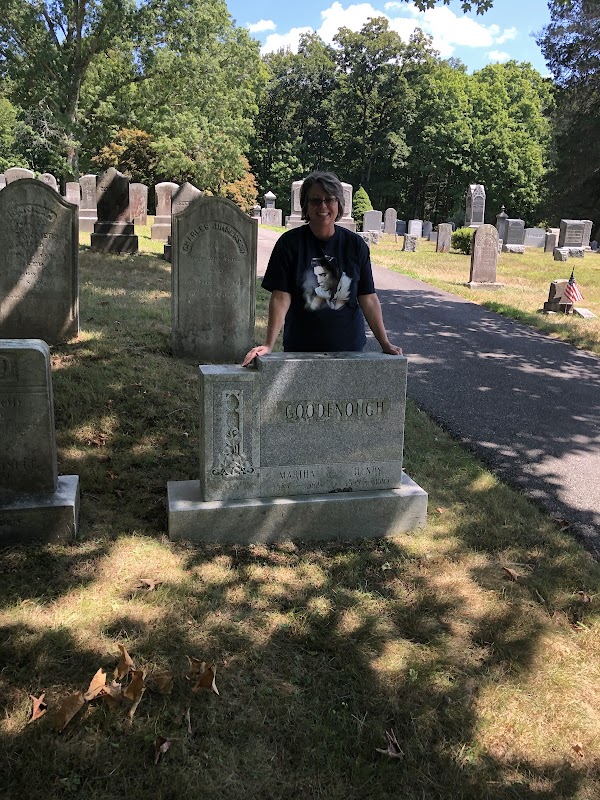 Long Ridge Union Cemetery grounds