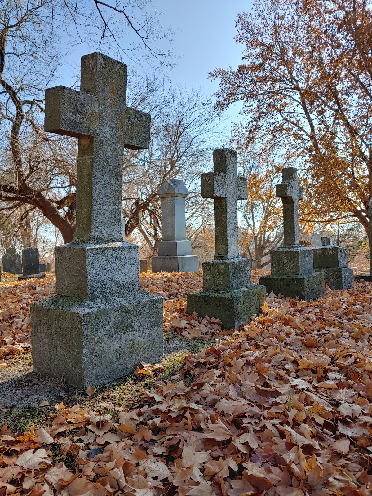 Lorimier Cemetery cemetery grounds and headstones