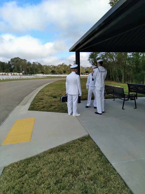 Louisiana National Cemetery grounds