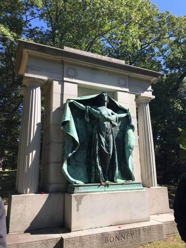 Lowell Cemetery grounds