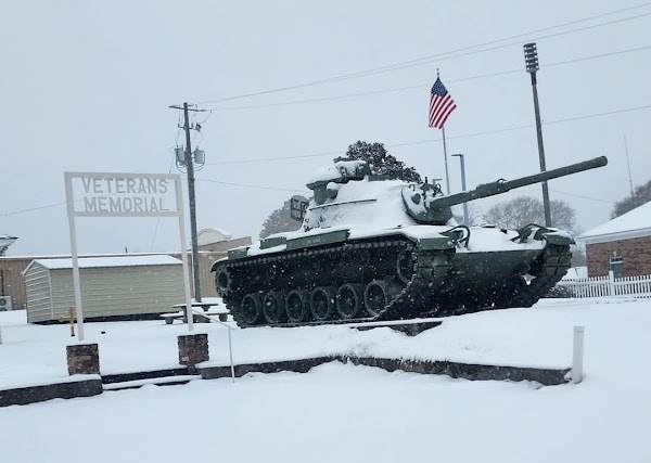 Lumberton Veterans Memorial Park grounds