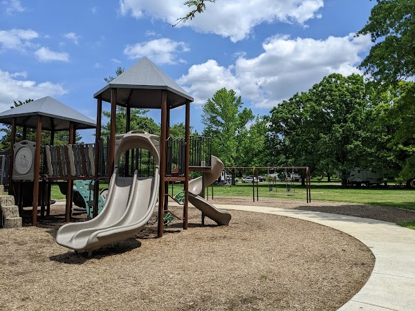 Lums Pond State Park grounds