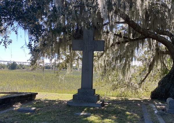 Magnolia Cemetery grounds