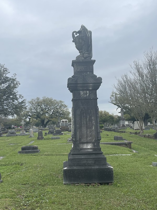Magnolia Cemetery grounds