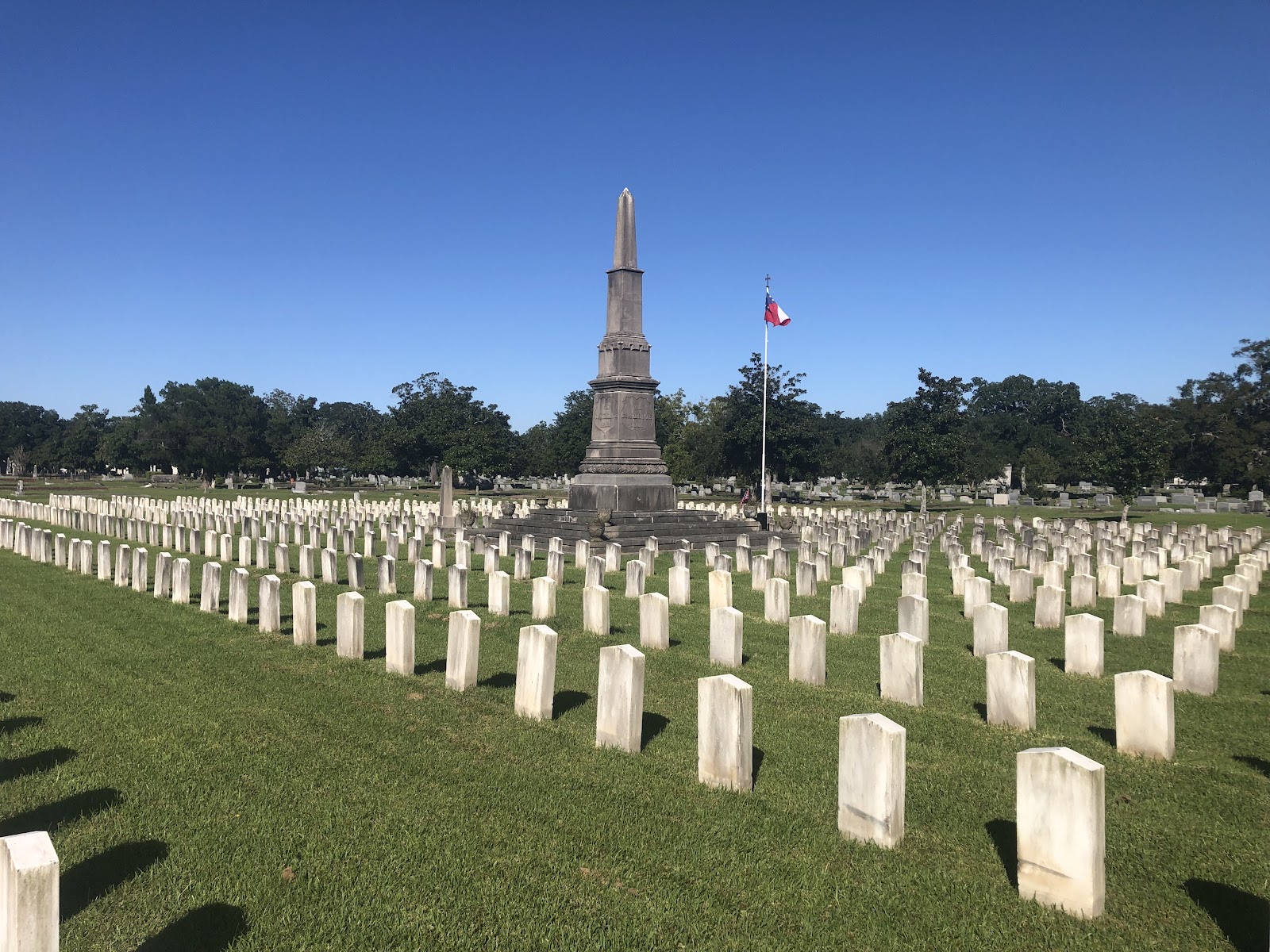 Magnolia Cemetery headstone and grounds