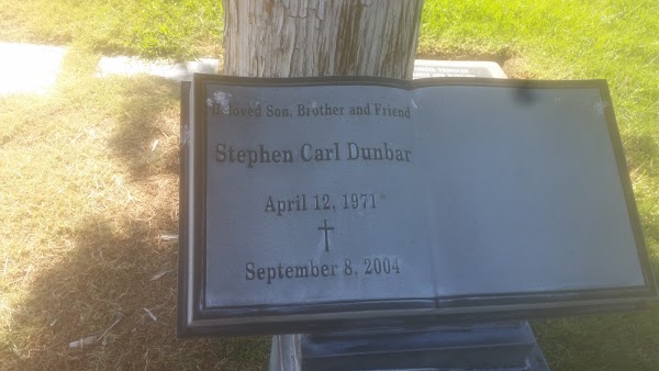 Magnolia Memorial Park and An Lac Mortuary grounds