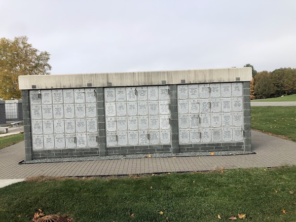 Maine Veterans' Memorial Cemetery grounds
