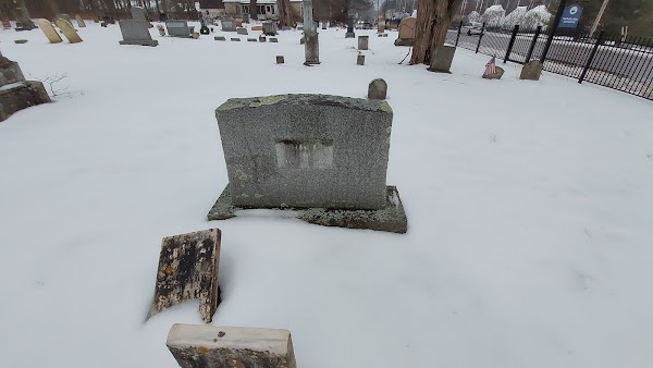 Malletts Bay Cemetery grounds
