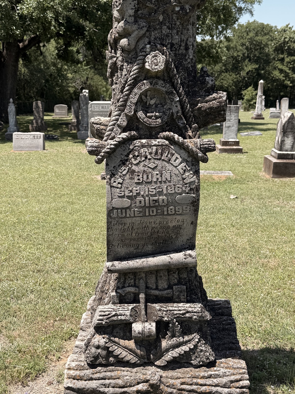 Mansfield Cemetery cemetery grounds and headstones