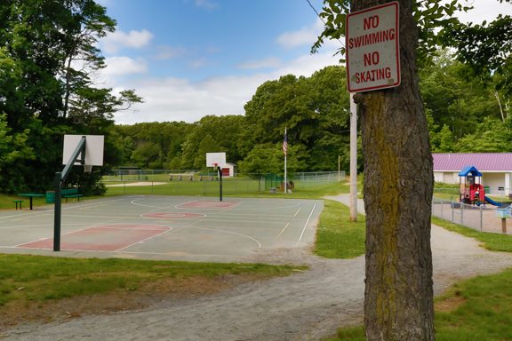 Manville Memorial Park grounds