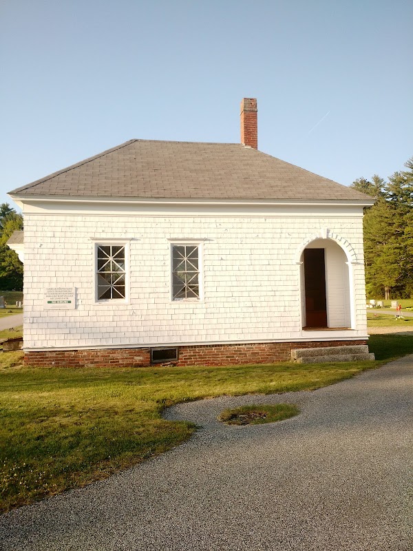 Maple Grove Cemetery grounds
