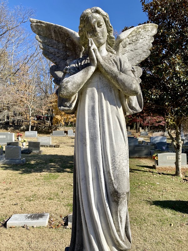 Maple Hill Cemetery grounds