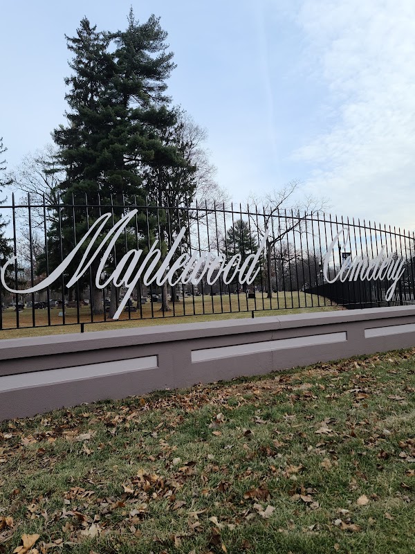 Maplewood Cemetery grounds