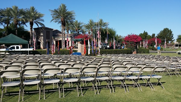 Mariposa Gardens Memorial Park grounds