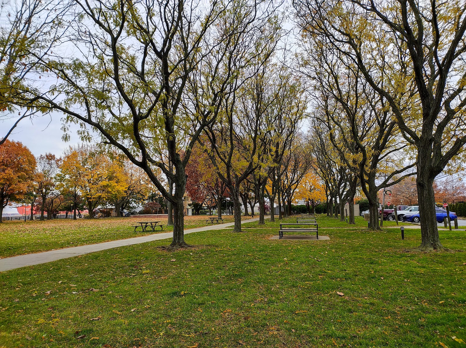 Market Square Memorial Park cemetery grounds and headstones