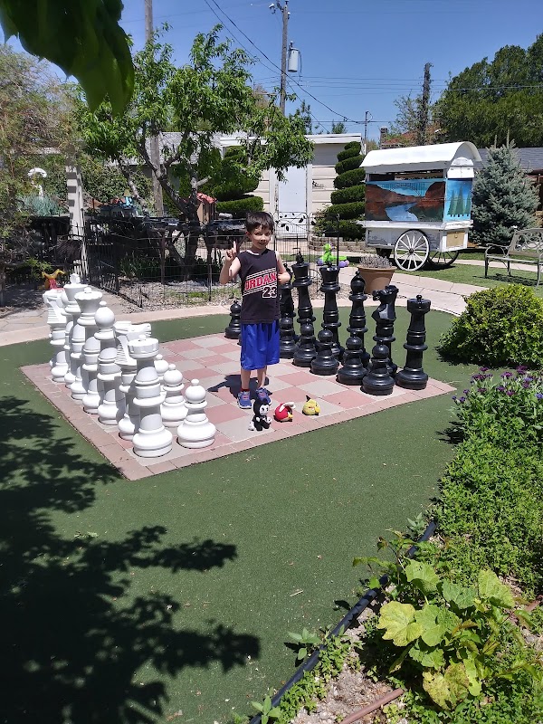Mary Alice Park grounds