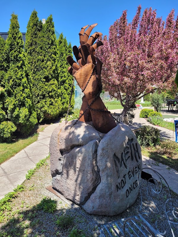 Mary Alice Park grounds