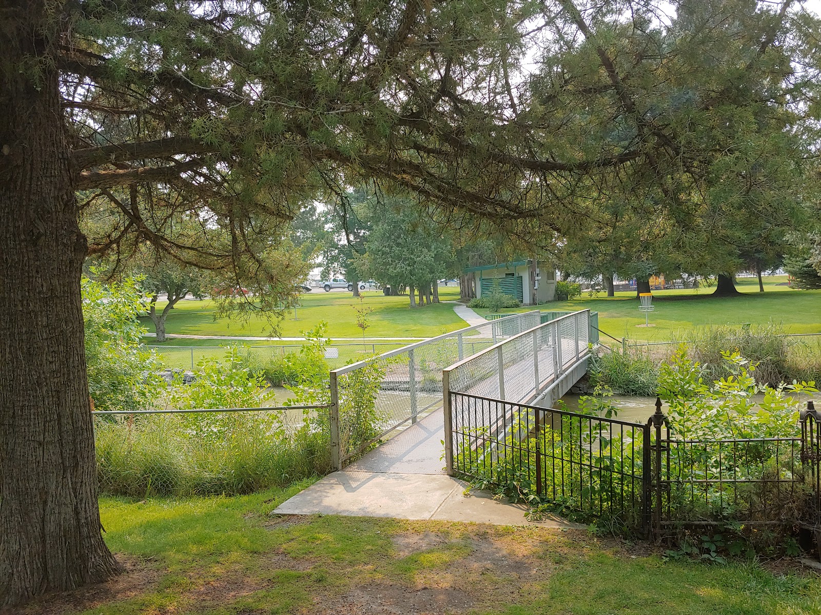 Mary L Gooding Memorial Park cemetery grounds and headstones