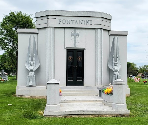 Maryhill Catholic Cemetery and Mausoleum grounds
