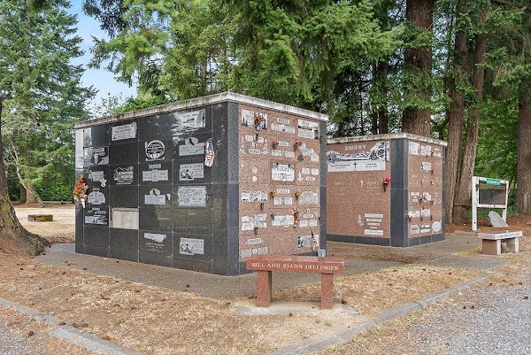 Marysville Cemetery grounds