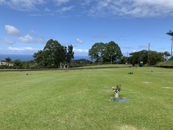 Mauna Kea Memorial Park grounds