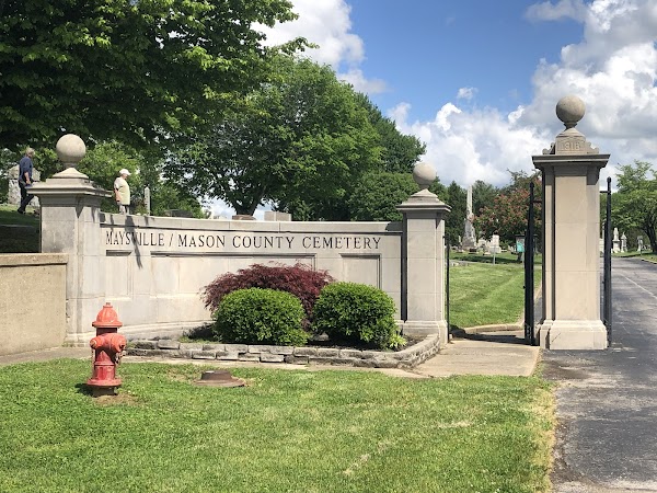 Maysville/Mason County Cemetery grounds