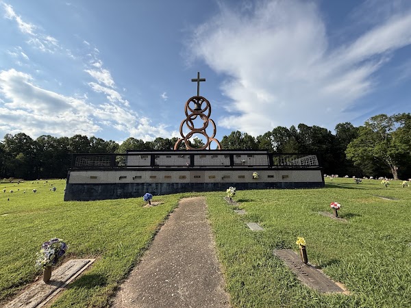 McDowell Memorial Park grounds