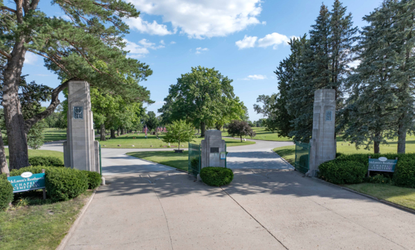 McLaren’s Resthaven Chapel & Mortuary & Resthaven Cemetery grounds