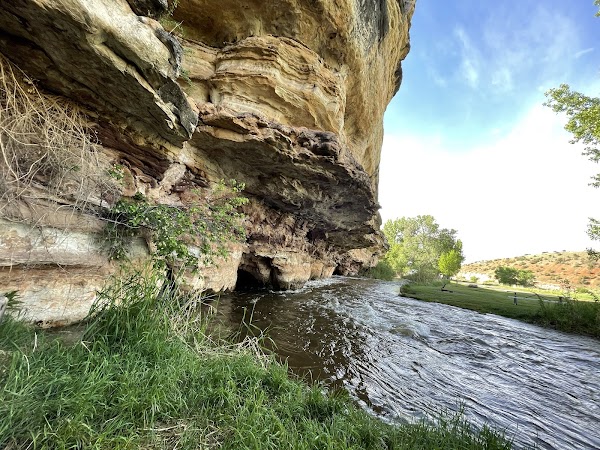 Medicine Lodge Archaeological Site grounds