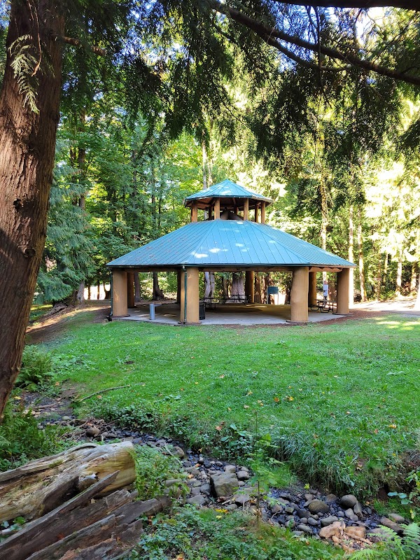 Meinig Memorial Park grounds