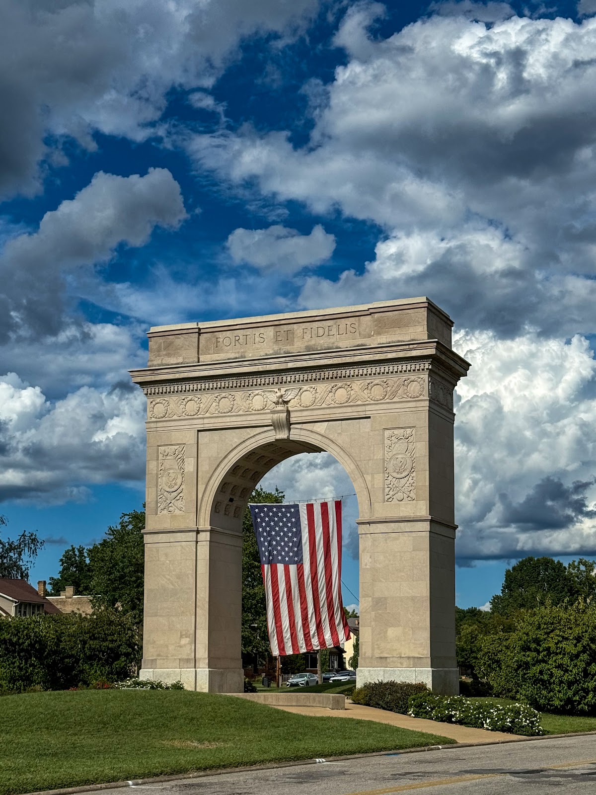 Memorial Arch headstone and grounds