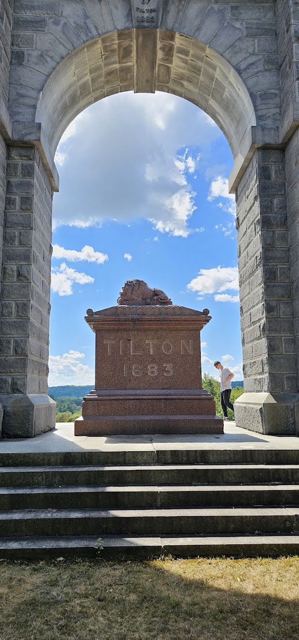 Memorial Arch of Tilton grounds